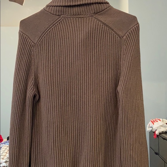 DKNY Sweater - Picture 6 of 7